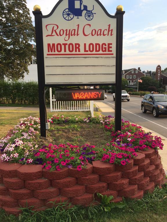 Royale Coach Motor Lodge แฮมป์ตัน ภายนอก รูปภาพ