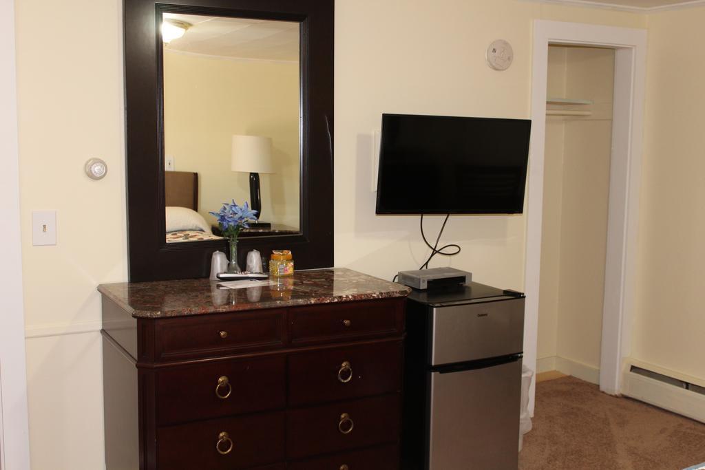 Royale Coach Motor Lodge แฮมป์ตัน ภายนอก รูปภาพ